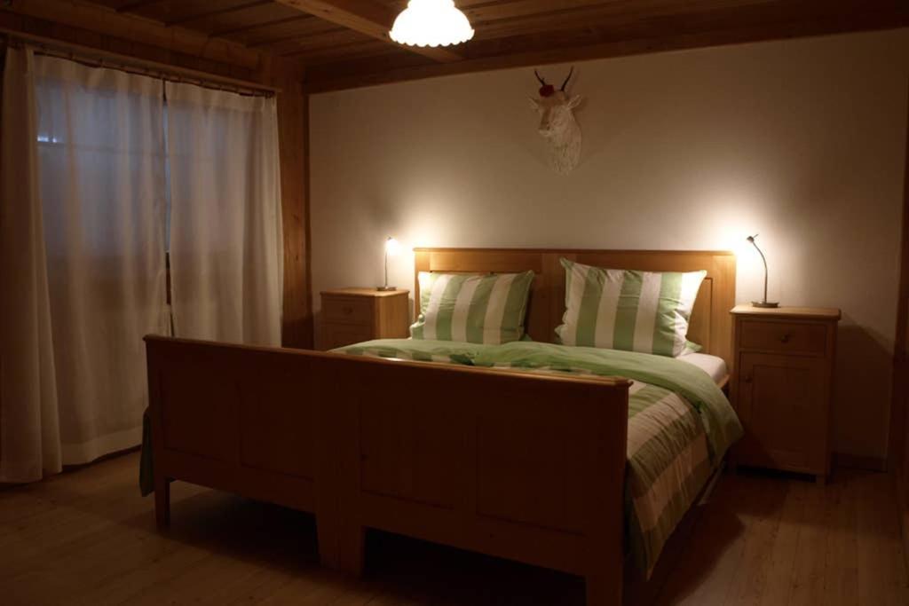 Grosszugige Ferienwohnung Am Kloster Kirchzarten Extérieur photo